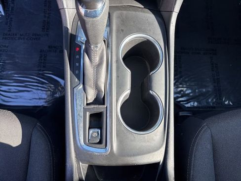 Used 2020 Chevrolet Equinox LT image 19