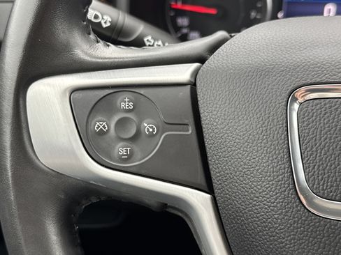 Used 2019 GMC Terrain SLE w/ Driver Convenience Package image 16