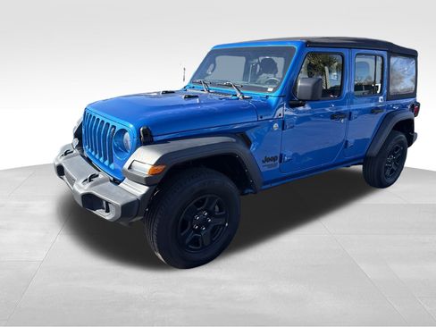 Used 2021 Jeep Wrangler Unlimited Sport image 5