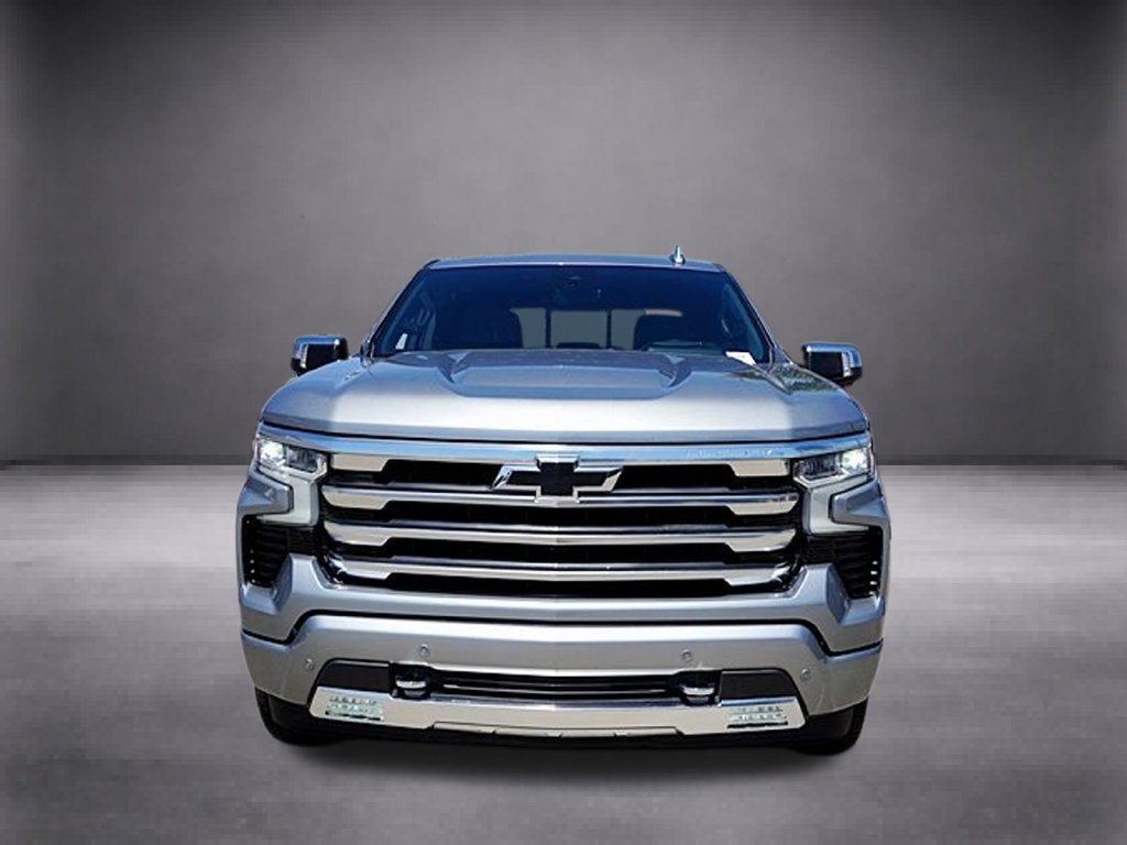 Used 2024 Chevrolet Silverado 1500 High Country w/ High Country Premium Package AWD/4WD image 11