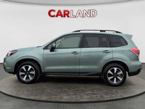 Used 2018 Subaru Forester 2.5i Premium AWD/4WD image 2
