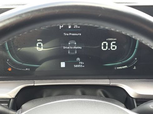 Used 2024 Kia Telluride S w/ S Sunroof Package FWD image 28