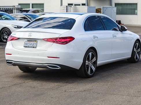 Used 2025 Mercedes-Benz C 300 Sedan image 6