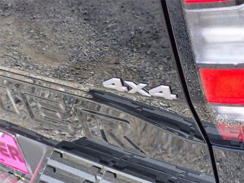 New 2026 Nissan Frontier SV w/ All-Weather Content Package image 6