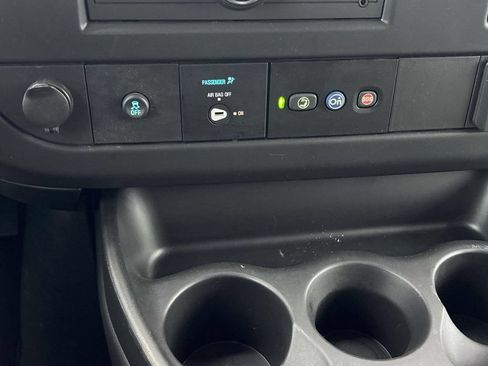 Used 2024 GMC Savana 3500 w/ Power Convenience Package RWD image 15