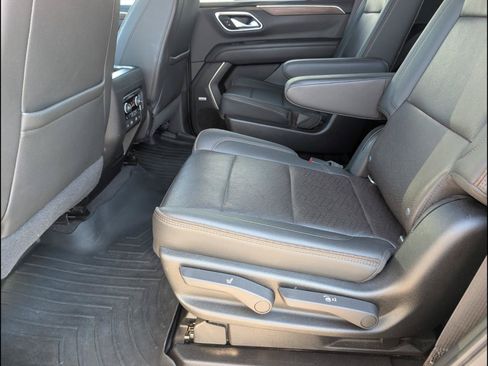 Used 2021 Chevrolet Tahoe High Country w/ Premium Package AWD/4WD image 12