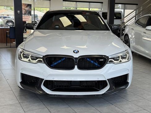 Used 2018 BMW M5 w/ Executive Package AWD/4WD image 3