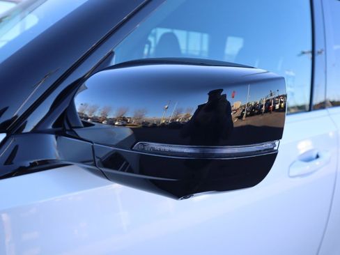 New 2026 Nissan Armada Platinum image 4