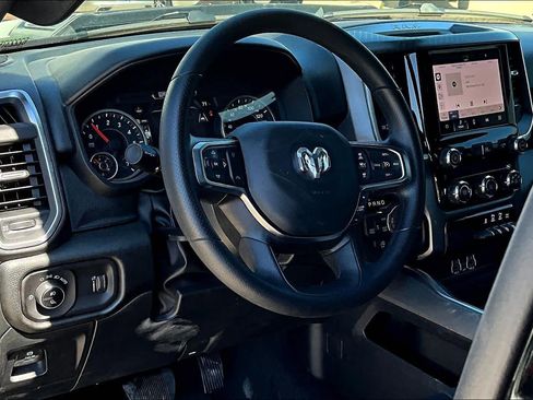 New 2026 RAM 1500 Express AWD/4WD image 9