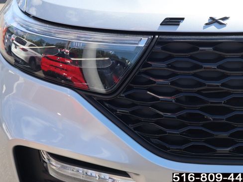 Used 2022 Ford Explorer ST w/ Equipment Group 401A image 12