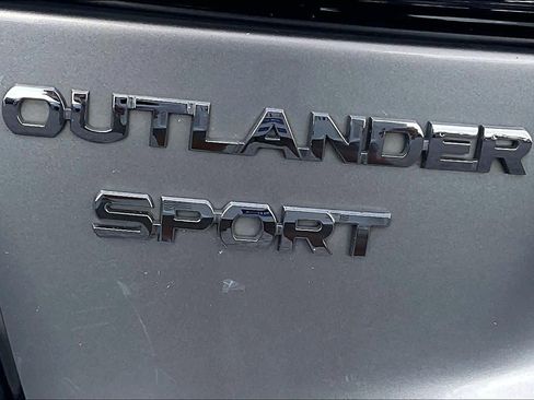 Used 2021 Mitsubishi Outlander Sport SE FWD image 8
