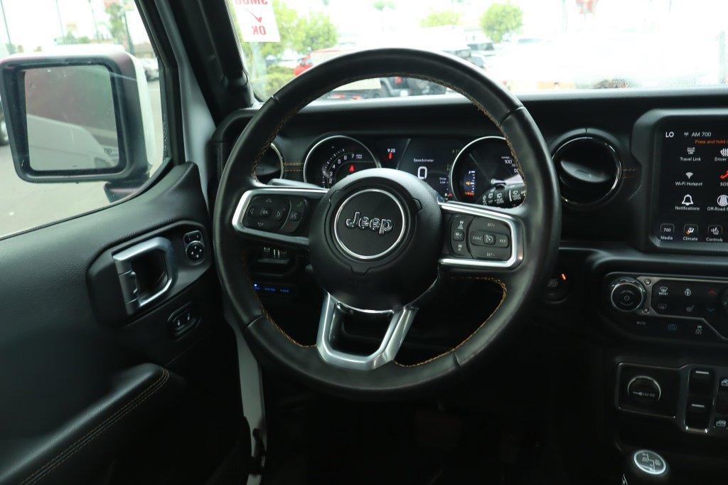 Used 2022 Jeep Wrangler Unlimited Sahara AWD/4WD image 28