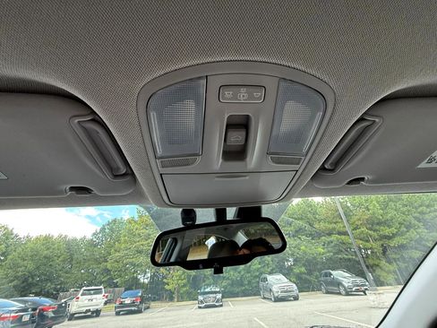 Used 2019 Hyundai Elantra Value Edition image 28