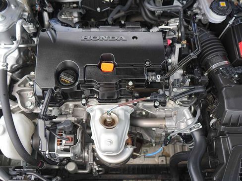 Used 2024 Honda Civic Sport image 9