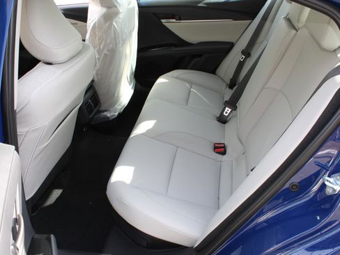 New 2026 Toyota Camry XLE image 16