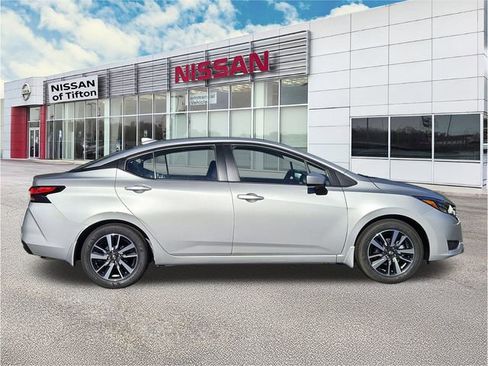 New 2025 Nissan Versa SV w/ Trunk Package FWD image 8