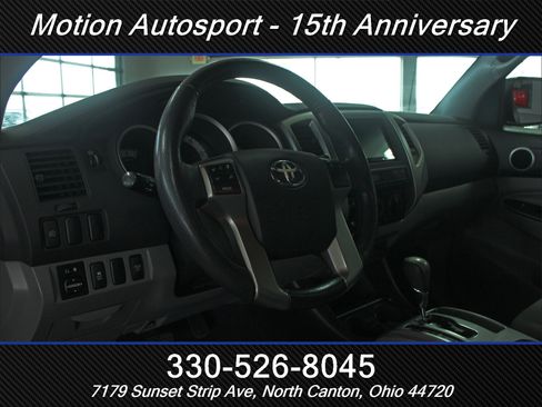 Used 2013 Toyota Tacoma 4x4 Access Cab V6 w/ SR5 Pkg image 15