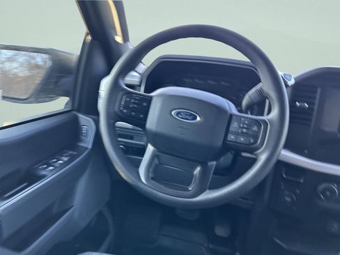 Used 2023 Ford F150 XLT w/ XTR Package image 9
