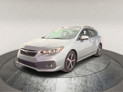 Used 2021 Subaru Impreza Premium image 3