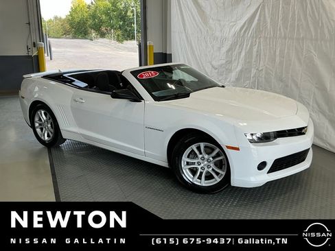 Used 2015 Chevrolet Camaro LT RWD image 3