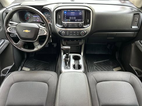 Used 2020 Chevrolet Colorado LT w/ LT Convenience Package image 14