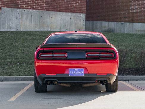 Used 2022 Dodge Challenger R/T w/ Blacktop Package image 24