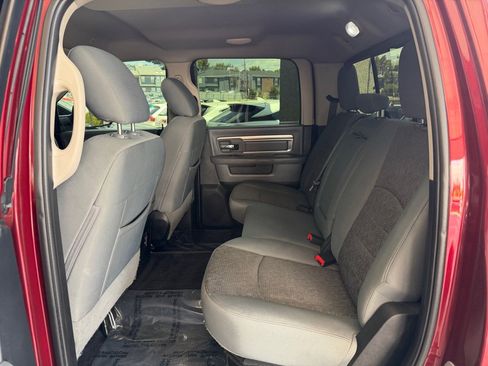 Used 2017 RAM 2500 SLT w/ Luxury Group AWD/4WD image 17