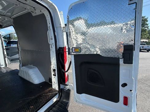 Used 2019 Ford Transit 250 130 Low Roof RWD image 11