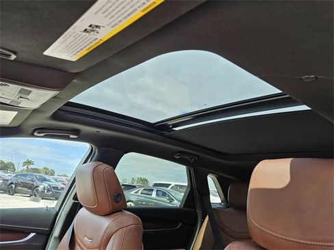 New 2025 Cadillac XT5 Premium Luxury w/ Technology Package image 30