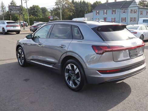 Used 2021 Audi e-tron Premium w/ Convenience Plus Package image 7