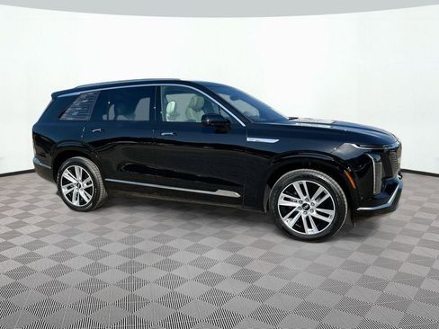 New 2026 Cadillac Vistiq Luxury image 3