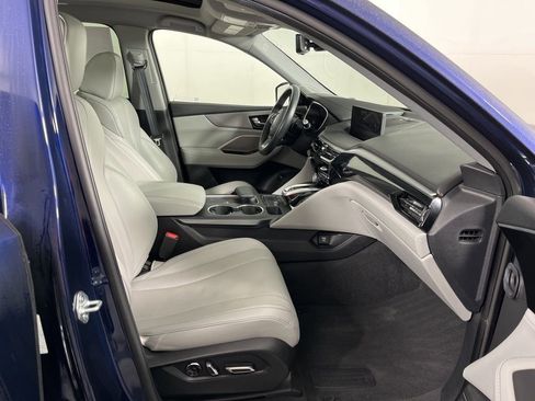 Used 2023 Acura MDX SH-AWD w/ Technology Package image 38