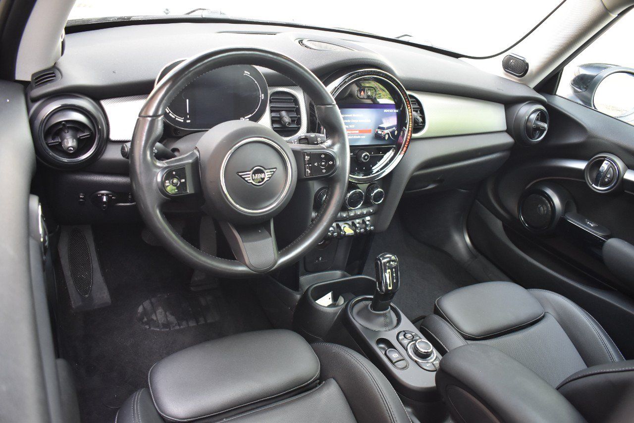 Used 2024 MINI Cooper SE FWD image 24