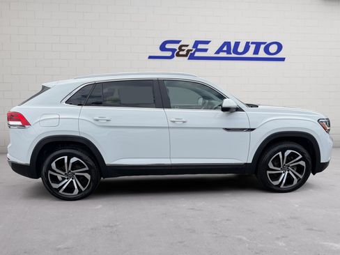 Used 2023 Volkswagen Atlas Cross Sport SEL AWD/4WD image 5