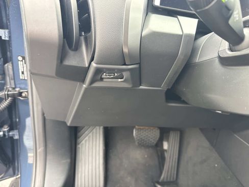 New 2026 BMW X3 xDrive30 image 32