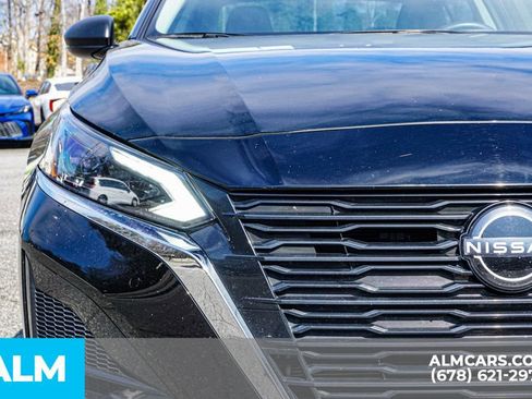 Used 2024 Nissan Altima 2.5 SV image 12