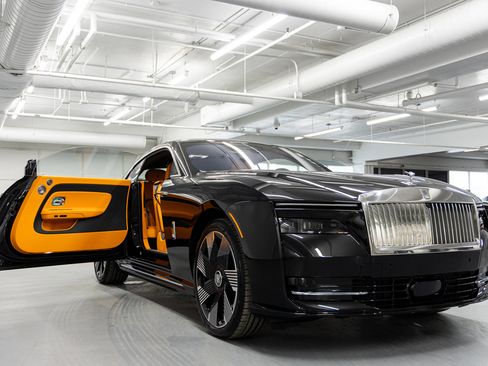 New 2026 Rolls-Royce Spectre image 5