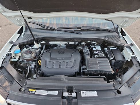 Used 2019 Volkswagen Tiguan SEL R-Line w/ 3rd Row Seat Package image 22