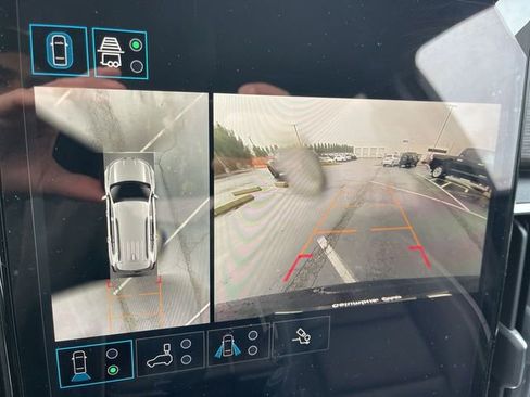 New 2026 GMC Acadia Denali w/ Super Cruise Package image 17