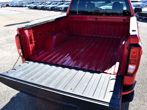 Used 2024 GMC Sierra 1500 Elevation image 13