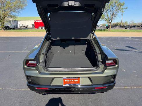New 2026 Dodge Charger R/T w/ Blacktop Package AWD/4WD image 5