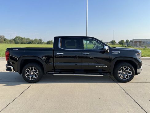 Certified 2025 GMC Sierra 1500 SLT w/ SLT Premium Plus Package AWD/4WD image 38