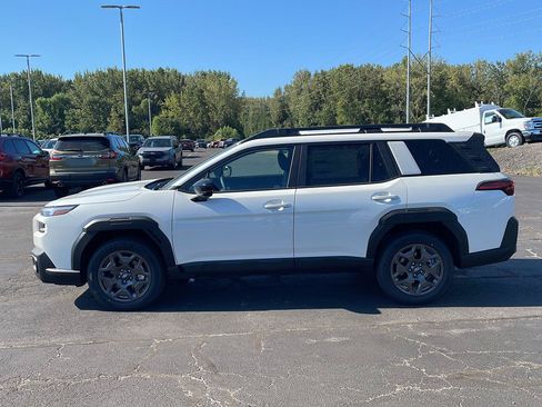 New 2026 Subaru Outback Premium AWD/4WD image 2