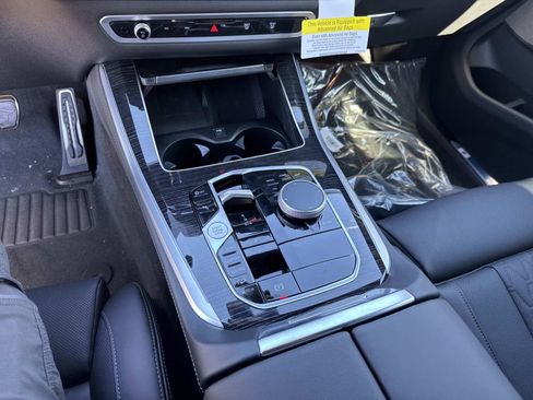 New 2026 BMW X5 xDrive40i w/ M Sport Package image 27