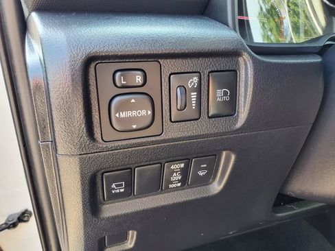 Used 2022 Toyota 4Runner TRD Pro AWD/4WD image 15
