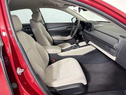 Used 2023 Honda Accord LX image 29