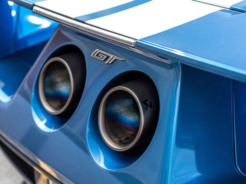 Used 2019 Ford GT image 15