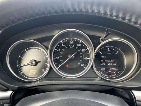 Used 2020 MAZDA CX-5 Touring image 20