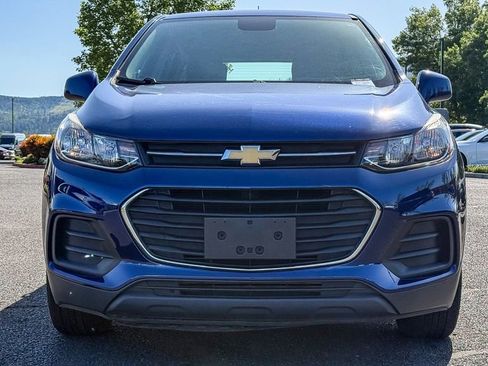 Used 2017 Chevrolet Trax LS AWD/4WD image 4