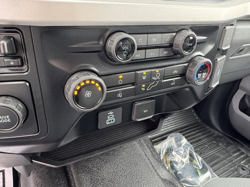New 2024 Ford F450 XL image 23